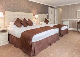 La Villette Hotel 5