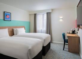 Garner Hotel Lincoln by IHG 4