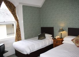 Woodhill House 4