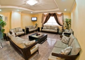 La Villa Hotel 4