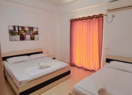 Hotel Argjiro 5