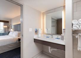 Holiday Inn Express PENSACOLA BEACH by IHG 4