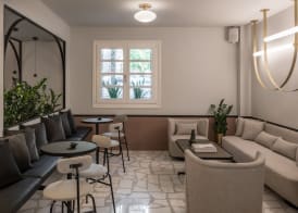 72 AD Urban Comfort Suites 4
