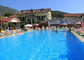 Carmina Hotel 4