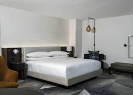Philadelphia Marriott Old City 5