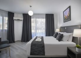 Blazer Residence 4