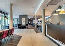 Premier Inn Hannover City Centre 3