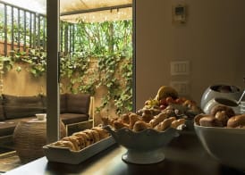 Vialeromadodici Rooms & Apartments 2