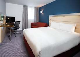 Holiday Inn Express SWINDON CITY CENTRE by IHG 4