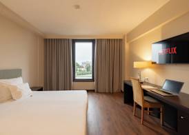 Hotel Premium Porto Maia 5