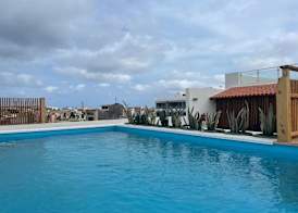 Oasis White Hotel 2