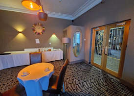 OYO Ivy Hotel 4