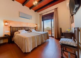 Hotel Dulce Nombre - Tarifa - Parking Gratis 4