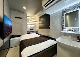 Hotel Amethyst 5
