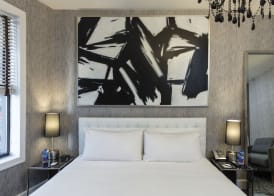Square Hotel at Times Square 5