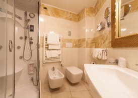 Hotel Diplomat Palace 4