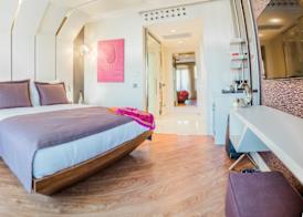 Maroon Hotel Pera 4