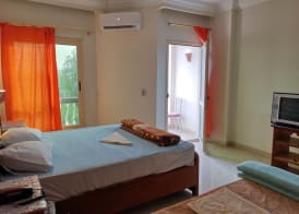 Golden Rose Hotel 5