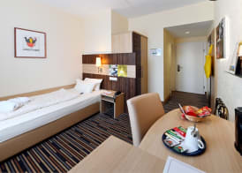 Kurpark-Hotel 5