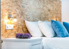 Tinas Plus Hotel 3