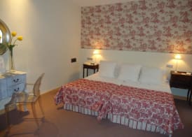 Hotel RL Anibal 4