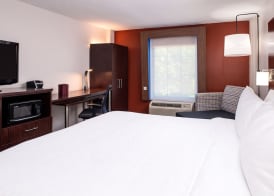 Holiday Inn Express TOWSON BALTIMORE N by IHG 4