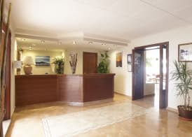 Hostal Mar y Huerta 4