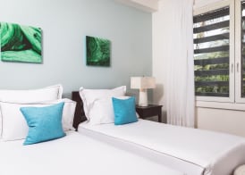 Carlisle Bay 3