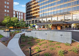 Hotel Champlain Burlington, Curio Collection by Hilton 4