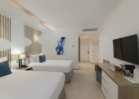 Wyndham Alltra Samana All Inclusive Resort 2