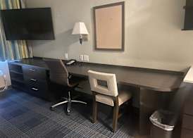 Extended Studio Hotel Ontario 3