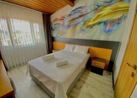 Victorious Hotel 5