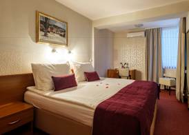 Hotel Villa Harmony - Panoramic View & Free Parking 3