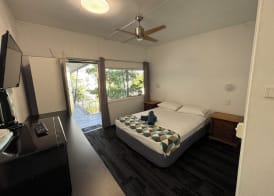 Cairns City Motel 4