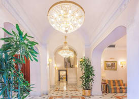Raeli Hotel Lux 2