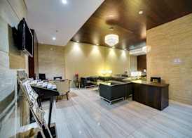 Ramee Guestline Hotel Juhu 3
