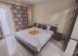 Grand Bay Suites 5