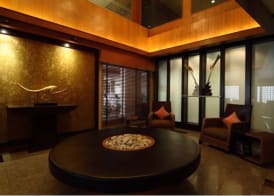 Rose Hotel 2