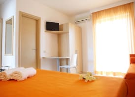 Hotel Park Village 3