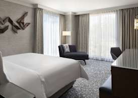 The Westin Palo Alto 4