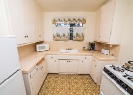 Cal Mar Hotel Suites 5