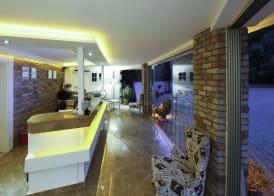 Morina Deluxe Hotel 4