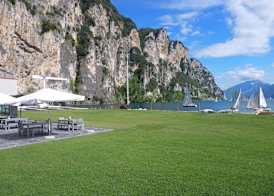 Campione Univela Rooms & Beds - Private Beach 2