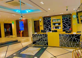 Sun & Sands Sea View Hotel 3