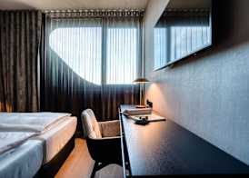 CLOUD No7 APARTMENTS - The Original 2
