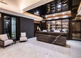 Manhattan Pattaya Hotel - SHA Extra Plus 3
