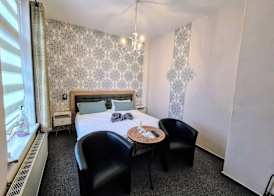 Altstadt Pension Orchidee 4