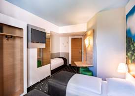 B&B Hotel Freiburg-Süd 5