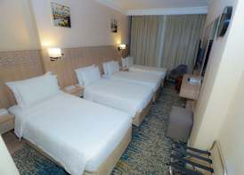 Nawazi Towers Hotel 5