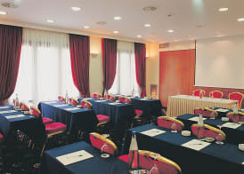 Minerva Premier Hotel 2